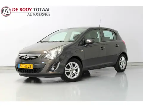 Opel Corsa 1.4-16V Business+ 101PK, RIJKLAAR | STOEL/STUURVERWARMING | CLIMATE CONTROLE | HALF LEER