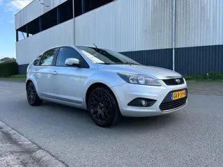 Ford FOCUS 1.6 Titanium Xenon/Navi/Carplay/Airco/Cruise