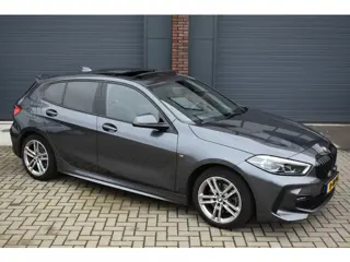 BMW 1-serie 116d Executive Edition M-SPORT (bj 2020)