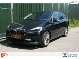 BMW 2-serie Active Tourer 225xe iPerformance High Executive LEER, SPORTSTOELEN, H&K, PANORAMADAK, HE