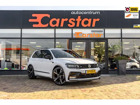 Volkswagen Tiguan 1.4 TSI ACT R-Line|Pano|Trekhaak|Leer