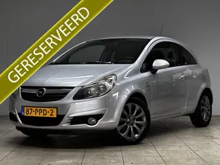 Opel Corsa 1.4-16V '111' Edition/ 15'' LMV/ Airco/ Cruise/ Elek. pakket/ Isofix/ Radio-CD AUX/ Multi