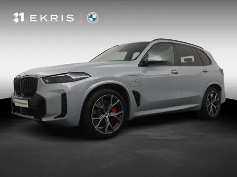 BMW X5 xDrive50e | M-Sport Pro | Merino Leder | Skylounge | Driving Assistant Professional