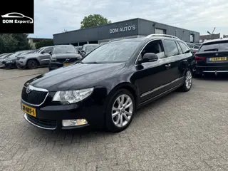 Škoda Superb Combi 1.8 TSI Elegance Business Line | Clima | Navi | Leder | Pano | Trekhaak |