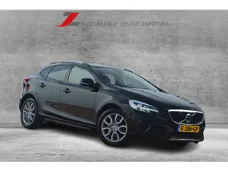 Volvo V40 Cross Country 1.5 T3 Polar+ Luxury | Navigatie | LED | Stoelverwarming | Leer | Keyless | 