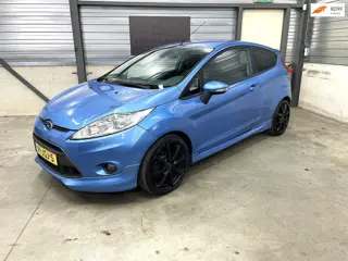 Ford Fiesta 1.6 Sport airco APK bluetooth cruise control