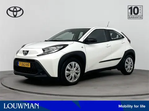 Toyota Aygo X 1.0 VVT-i MT Play | Apple CarPlay/Android auto | Cruise control Adaptive | Airco | Ach