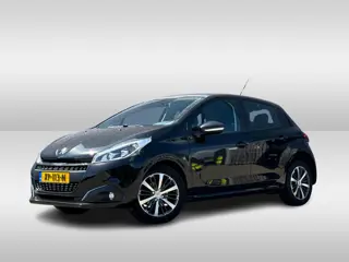 Peugeot 208 1.2 PureTech Allure / Panoramadak / Camera / Navigatie / 16'' / Climate Control / Stoelv
