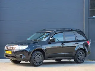 Subaru Forester 2.0 Comfort automaat nap a/z onderhouden!