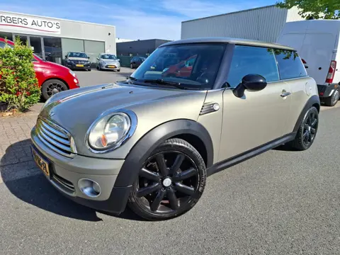 Mini 3-Deurs 1.4 One Pepper AIRCO/17 INCH!
