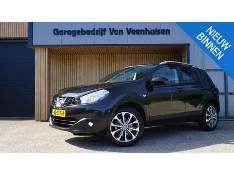 Nissan Qashqai 2.0 141pk Tekna Xenon Leder Pano *NL auto* Bose Stoelverw  Keyless Xenon *179234km* 1