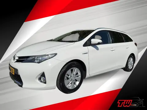 Toyota Auris Touring Sports 1.8 Hybrid Aspiration|NAVI|TREKH