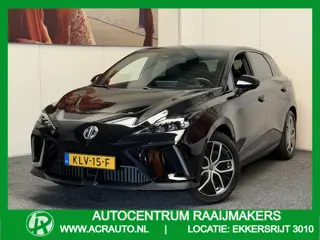 MG MG4 ELECTRIC LUXURY LONG RANGE 204 PK 64 KWH FABRIEKGARANTIE TOT 2031 !!! NAVIGATIE ADAPTIVE CRUI