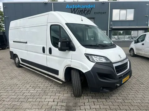 Peugeot Boxer 335 2.2 BlueHDi 165 L3H2 Premium MOTORSCHADE