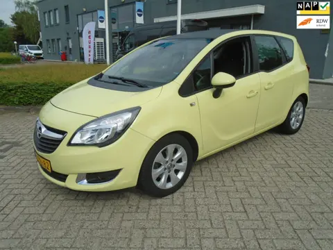 Opel Meriva 1.4 Turbo Berlin Nieuwe Apk