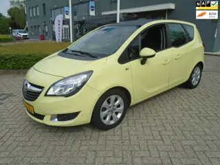 Opel Meriva 1.4 Turbo Berlin Nieuwe Apk