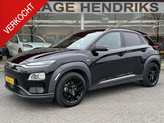 Hyundai Kona EV Fashion 64 kWh | SOH: 96,2% | 3 Fase | warmtepomp | Black Edition LM |  HUD | Blinds