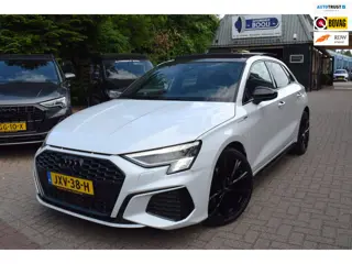 Audi A3 Sportback TFSI e S-LINE/204PK/ CARPLAY/ADAP CRUISE/PANO DAK/NAVI/MATRIX LED/RS /AIRCO ECC/PD