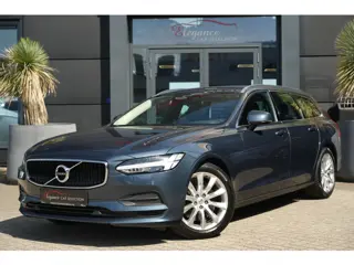 Volvo V90 2.0 T5 Momentum 255pk Panoramdak/Trekhaak/Navigatie