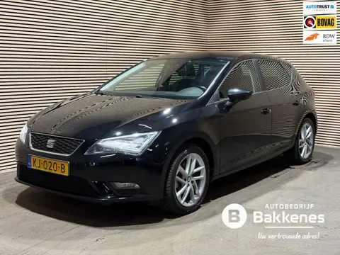 Seat Leon 1.2 TSI X-perience | Carplay | Camera | Trekhaak