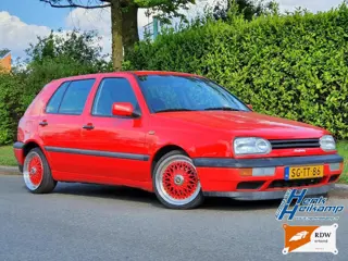Volkswagen Golf 1.8 Milestone met muziekinstallatie