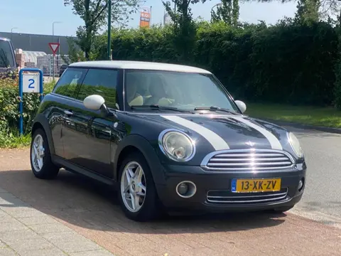 Mini Mini 1.6 Cooper Chili *