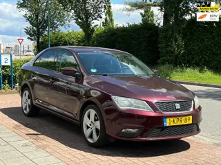 Seat Toledo 1.2TSI Businessline * APK 06-2027