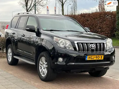 Toyota Land Cruiser 3.0D 4x4 *5Pers|Nwe Distributie!|RIJKLAAR