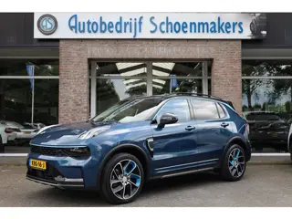 Lynk & Co 01 1.5 261PK! 360-CAMERA STOELVERW. PANO/SCHUIF MEMORY INFINITY DAB NAVI CARPLAY ELEK.ACHT