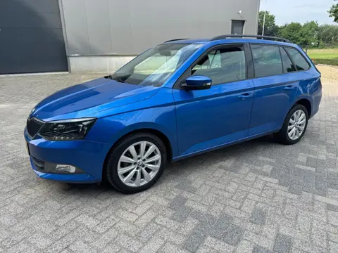 Skoda Fabia Combi 1.2 TSI Style Keyless Start KM NAP APK