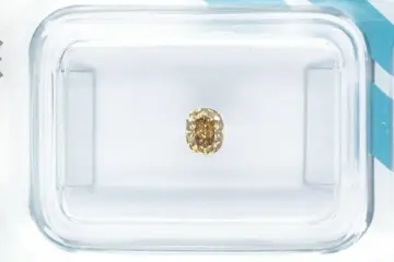 Diamant - 0.28 ct - Ovaal - NO RESERVE PRICE - fancy