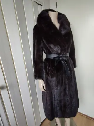 Artisan Furrier - Nerts Bontjas, Jas - Gemaakt in: Nederland