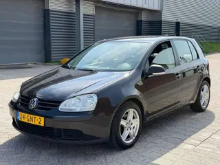 Volkswagen Golf 1.4 TSI Trendline - Airco - Nieuwe APK