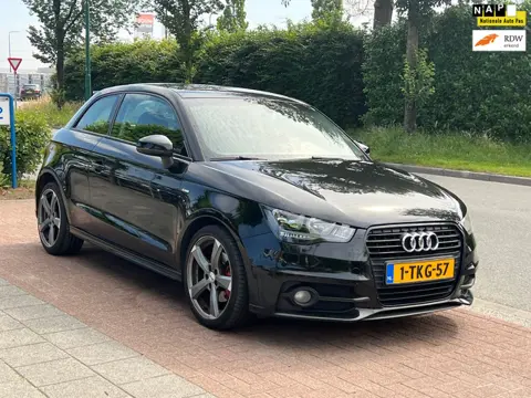 Audi A1 1.4 TFSI CoD S-Line ** Resent db-riem v.v. **
