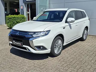 Mitsubishi Outlander 2.4 PHEV Intense -Afn. trekhaak | Elec. stoel | Nav | Stoelverw. | Cam