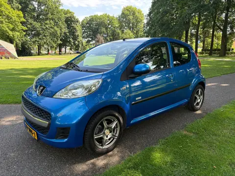 Peugeot 107 1.0-12V Millesim 200 lage km stand NAP