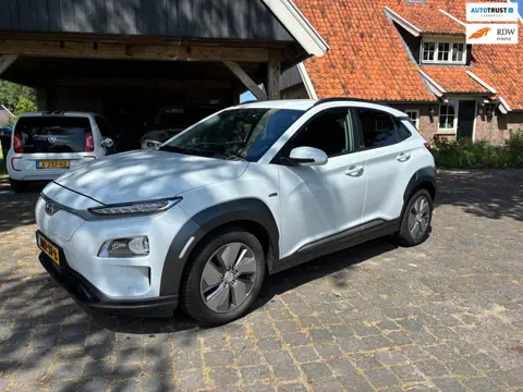 Hyundai KONA EV Fashion Design 64 kWh met warmtepomp!
