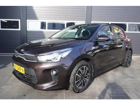 Kia Rio 1.0 TGDI ComfortPlusLine Airco/Cruise/Camera/Carplay/Navi/Trekhaak