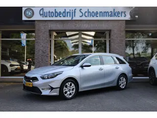 Kia Ceed Sportswagon 1.0 T-GDi DynamicLine FACELIFT CARPLAY CAMERA HALF-LEER CRUISE DRAADLOOS-LADEN 