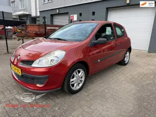 Renault Clio 1.4-16V Expression Nap/Trekhaak/APK 12-07-2027!