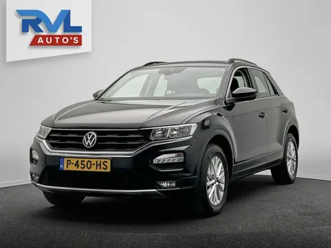 Volkswagen T-Roc 1.5 TSI Style Business Automaat Carplay Trekhaak Adaptive-cruise Navigatie