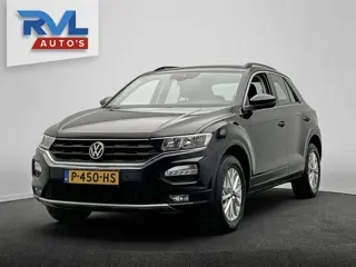 Volkswagen T-Roc 1.5 TSI Style Business Automaat Carplay Trekhaak Adaptive-cruise Navigatie