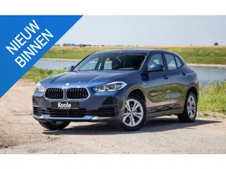 BMW X2 xDrive25e Executive CAMERA / PLUG IN HYBRID / STOELVERWARMING / DEALER ONDERHOUDEN