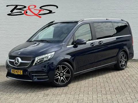 Mercedes-Benz V-klasse 300d Lang AMG Burmester Stoelkoeling M-bux 360 Camera Trekhaak Adaptieve Crui