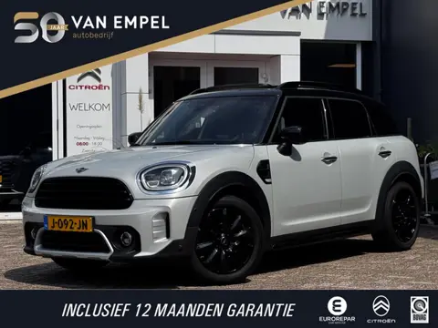 Mini Countryman 1.5 Cooper Chili | Pano | NL-Auto | Leder | Harman Kardon | Stoelverwarming | HUD | 