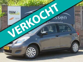 Toyota Yaris 1.0 VVTi ! VERKOCHT !