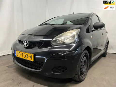Toyota Aygo 1.0-12V Now - Rechter Front/ Zij Schade