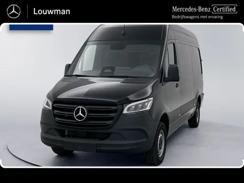 Mercedes-Benz Sprinter 319 1.9 CDI L2H2 Pro 3500KG Trekhaak Navigatie Parkeerpakket Stoelverwarming 