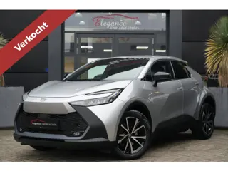 Toyota C-HR 2.0 Plug-in Hybrid 220 Dynamic 223pk Stoelverwarming/Camera/AppleCarplay