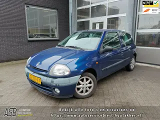 Renault Clio 1.4 RN MAX | *PARTICULIERE VERKOOP* | Dakraam | Centrale vergrendeling + Afstandsbedien